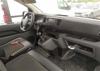 TOYOTA 1.5D 74KW MWB BUSINESS (102CV) FURG - 3462-LKZ